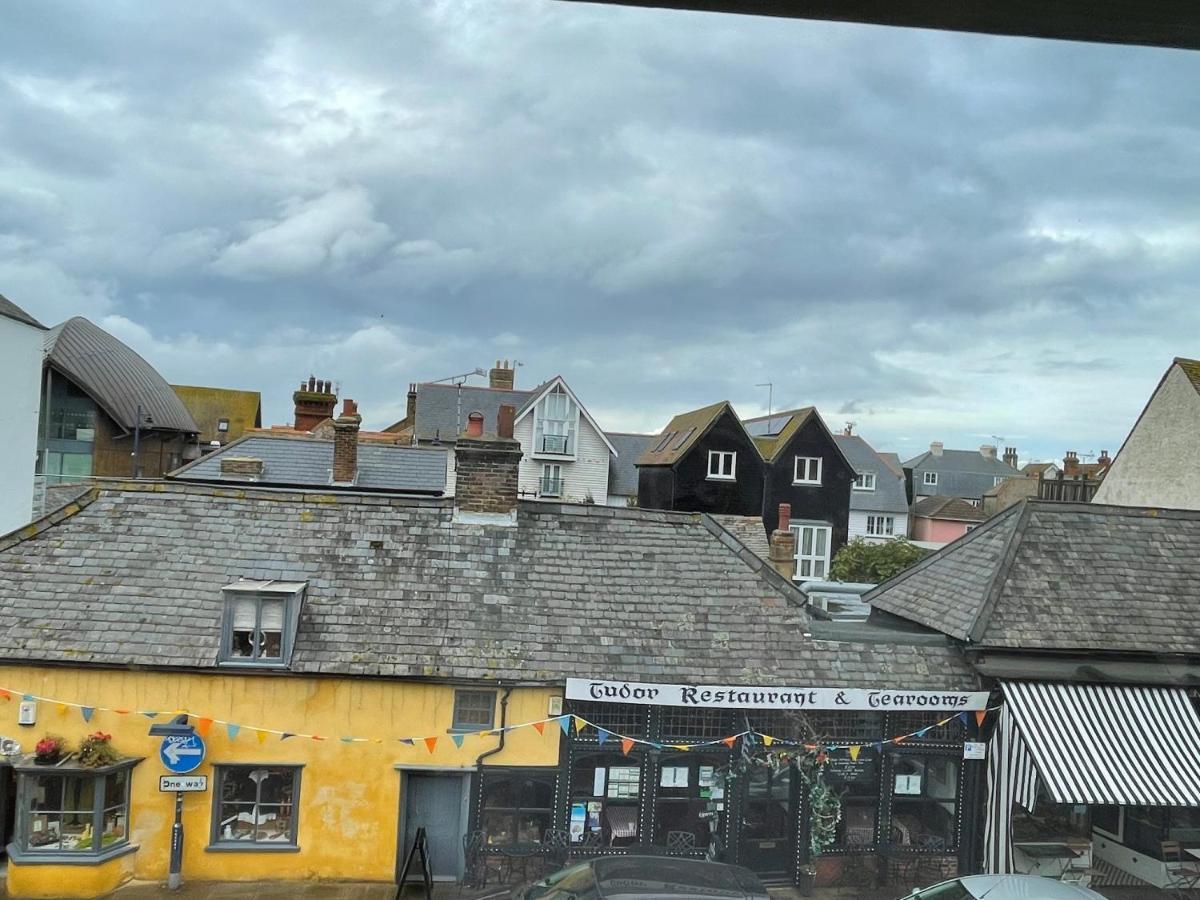 Fabulous Apartment Seconds From Beach By Whitstable-Holidays, Pudding Pan Exterior foto